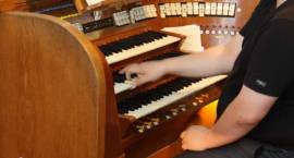 Koncert organowy Roberta Kuleszy w Zambrowie