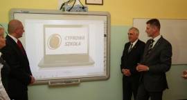 Ruszyła pierwsza w mieście cyfrowa szkoła