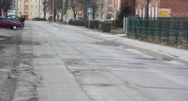 Łatają dziury po zimie