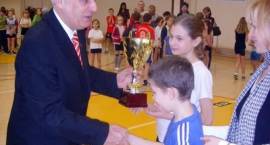 Podsumowanie współzawodnictwa sportowego szkół podstawowych w Zambrowie w 2008 r. /Fot....