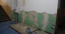 Trwa remont Szkoły Podstawowej nr 4  w Zambrowie