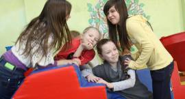 Zabawa, radość, ruch i nauka w „Trójce”