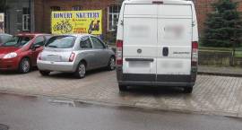 Coraz mniej źle parkujących kierowców