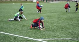 Trening grupy mlodzików w Zambrowskim Klubie Sportowym Olimpia