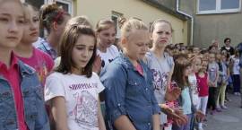 Otwarcie trzeciego w Zambrowie kompleksu boisk sportowych Orlik 2012. Inwestycja...