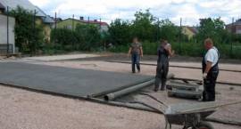 Trwa budowa boiska lekkoatletycznego przy ZSO