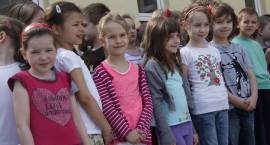 Otwarcie trzeciego w Zambrowie kompleksu boisk sportowych Orlik 2012. Inwestycja...
