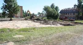 Przy Szkole Podstawowej nr 5 w Zambrowie ruszyła budowa boisk sportowych Orlik 2012