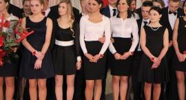 Studniówka maturzystów z Zespołu Szkół Ogólnokształcących w Zambrowie