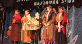 Występ Ogników z SP3 w czasie Wojewódzkich Spotkań Zespołów Kolędniczych Hajnówka 2009...