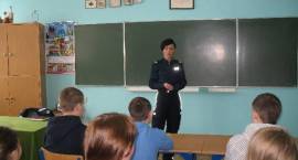 Funkcjonariusze zambrowskiej policji spotkali się z uczniami SOSW w Długoborzu