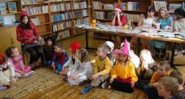 Przygoda przedszkolaków w bibliotece SP 5