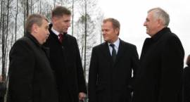 Premier Donald Tusk odwiedził plac budowy Obwodnicy Zambrowa i Wiśniewa