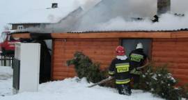 Pożar drewnianego budynku mieszkalnego w Sędziwujach w dn. 15.02.2010 r.