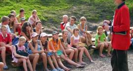 Tak młodzież i dzieci spędzali wakacje 2009 podczas wyjazdów organizowanych przez...