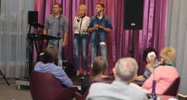 Piękni i Młodzi zagrali w Centrum Kultury