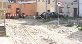 Przebudowa ul. Mickiewicza w centrum Zambrowa. Stan prac na: 12.10.2010r.