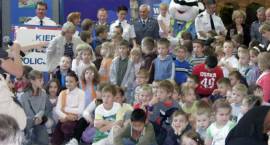 Przedszkolaki z MP6 w Zambrowie na uroczystości rozstrzygnięcia konkursu plastycznego w...