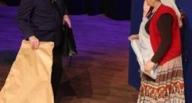 Przedstawienie i spotkanie z Mikołajem w Centrum Kultury