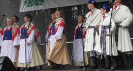 Sukces zambrowskich zespołów folklorystycznych w Zbójnej