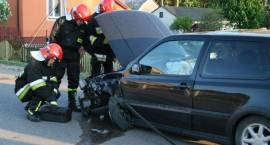 Skutki zderzenia VW Golfa i Fiata Brava w miejscowości Cieciorki w dn. 15.05.2009 r.