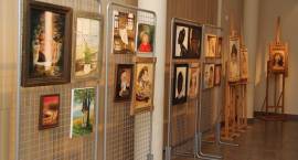 Prace Heleny Szczypko można oglądać w Galerii Centrum Kultury