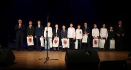 Burmistrz nagrodził najlepszych sportowców