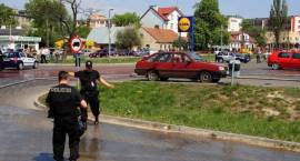 Ćwiczenia ratownicz-gaśnicze przy sklepie LIDL i stacji paliw Orlen w Zambrowie w dn....