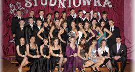 Studniówka 2010 w Liceum Ogólnokształcące ZSO w Zambrowie /Foto Piotrowscy