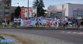 Patriotyczne transparenty długo nie powisiały