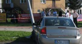 Skutki kolizji w dn. 05.05.2013 r. na skrzyżowaniu ul. 71. Pułku Piechoty i Papieża...