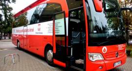 Przy ZSO stanęło mobilne ambulatorium Regionalnego Centrum Krwiodawstwa i...