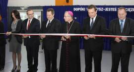 Uroczyście otwarto hale sportową przy Zespole Szkół nr 1 w Zambrowie