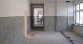 Remont skrzydła budynku SP4. Stan prac na 07.08.2009 r.