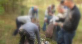 Osadzeni z Czerwonego Boru sprzątali świat