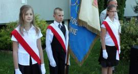 Inauguracja roku szkolnego w SP3 w Zambrowie /Fot. Grzegorz Zawistowski