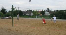 Miejska Plaża przy pływalni cieszy się bardzo dużym powodzeniem. /fot. Łukasz Laskowski