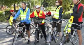 Przygotowania do wyjazdu. Okolice kościoła pw. Trójcy Św.