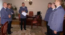 Policjanci z Zambrowa otrzymali nagrody za ujęcie przestępcy