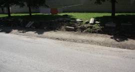 Nowe parkingi, chodniki oraz nawierzchnie dróg i placów powstają w Zambrowie
