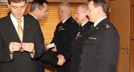 Medal prezydenta RP otrzymuje bryg. Sławomir Skrzypkowski
