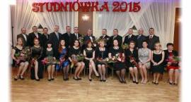 Studniówka w ZSA 2015. Zdjęcia grupowe.