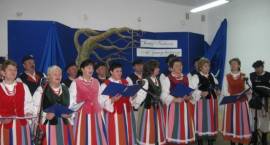 Występ zespołu Żurawiacy /Fot. Anna Kulesza, www.zambrow.org