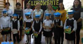 Ślubowanie pierwszoklasistów w Szkole Podstawowej w Starym Skarżynie