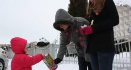 Wolontariusze kwestują na ulicach Zambrowa