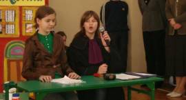 Apel poświęcony promocji zasad zdrowego stylu życia w SP4 /Fot. Dorota Zimnacka