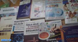 Ferie z książką, czyli co czytać w zimowe dni