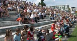 Widzowie podczas Parady Orkistr Dętych - Zambrów 2007 /Fot. Grzegorz Zawistowski