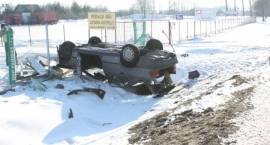 Skutki kolizji na drodze krajowej nr 8 za Wiśniewem. W dn. 1.03.2011 godz. ok. 15.00