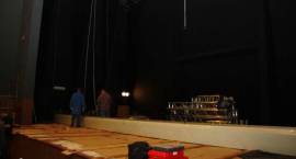Montaż sprzętu w Centrum Kultury. Stan prac na 30. listopada 2011r.